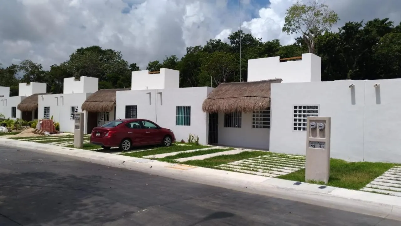 Corte De Los Angeles Puerto Morelos 0*,